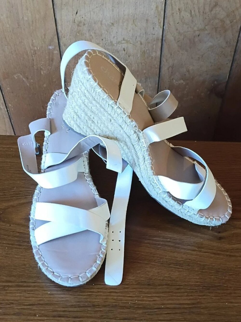 Charles by Charles David Norway Espadrille Wedge Sandals Size 10M White New